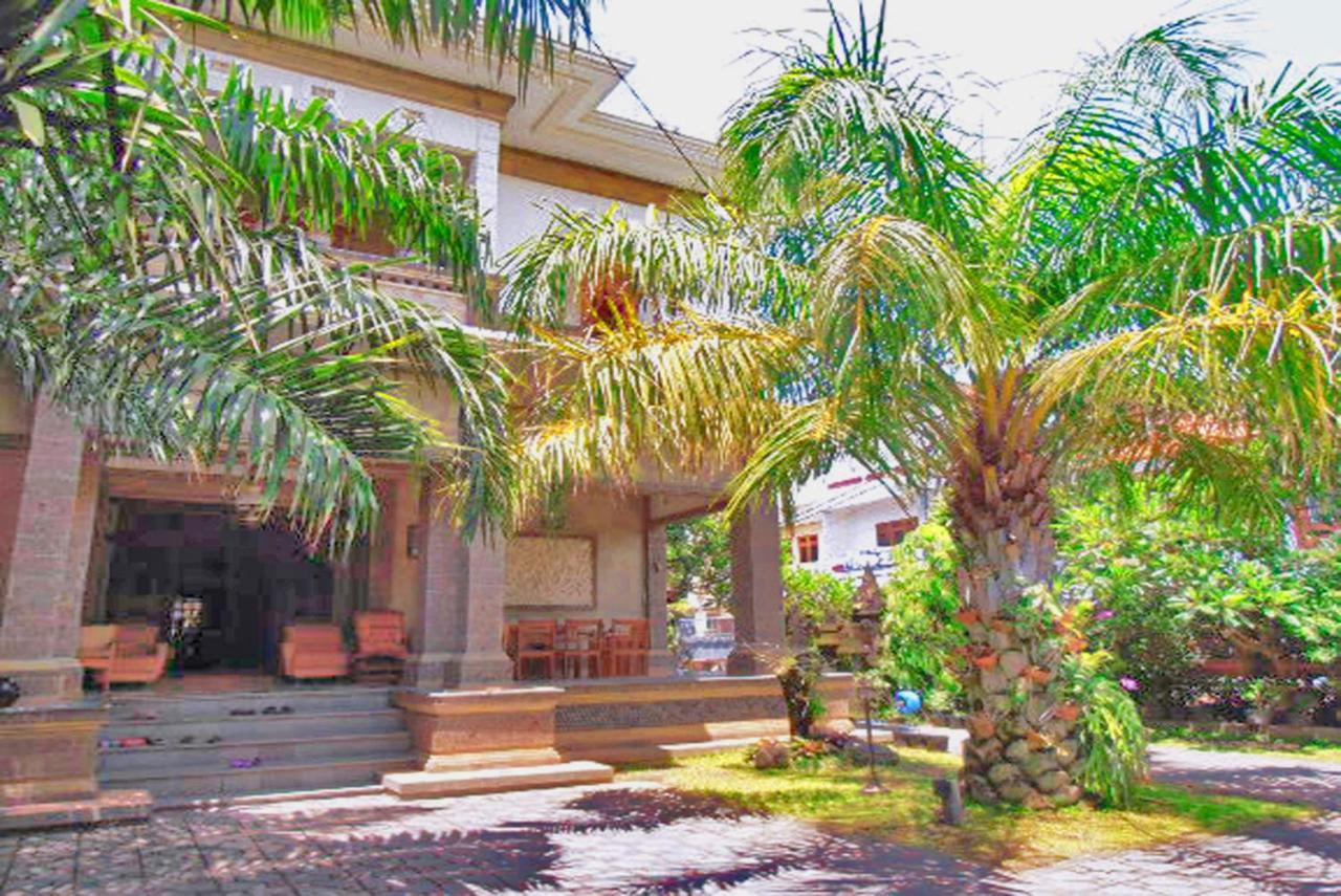 Nakula Familiar Inn Denpasar  Luaran gambar